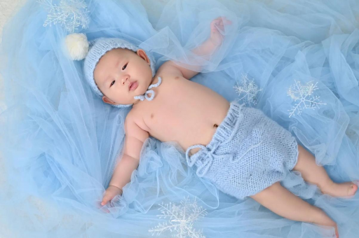 博尔塔拉孕妇三个月肚子多大